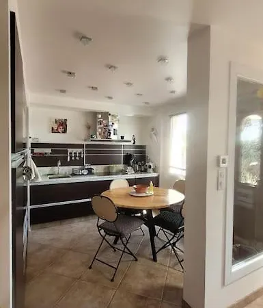 Belle Maison De Famille Au Calme Proche De La Mer